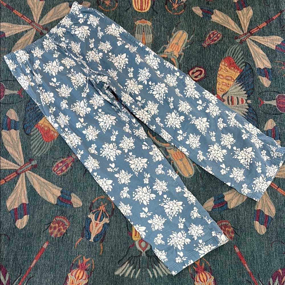 Garnet Hill Blue Floral Cotton Pajama Pants with White Print